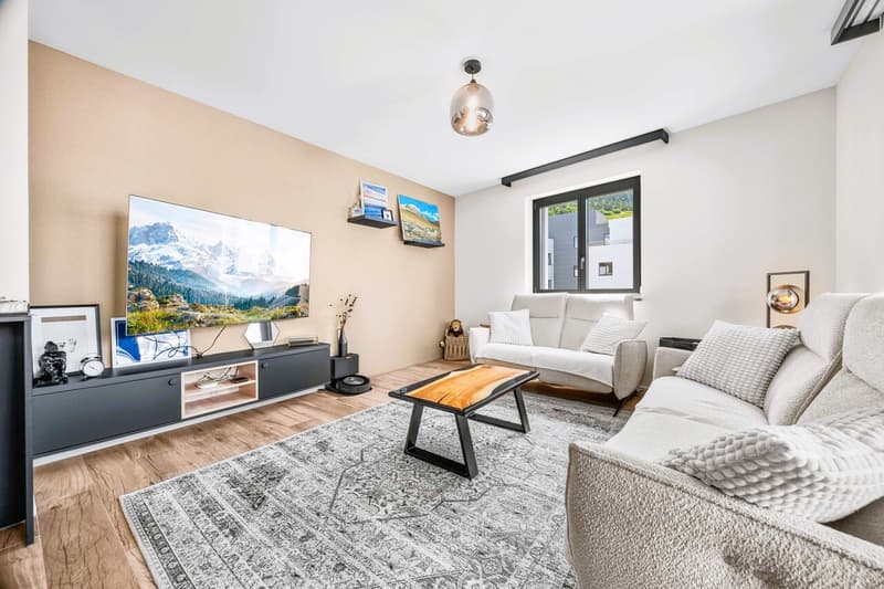 Very beautiful 4.5-room apartment with high-quality finishes and materials (2)