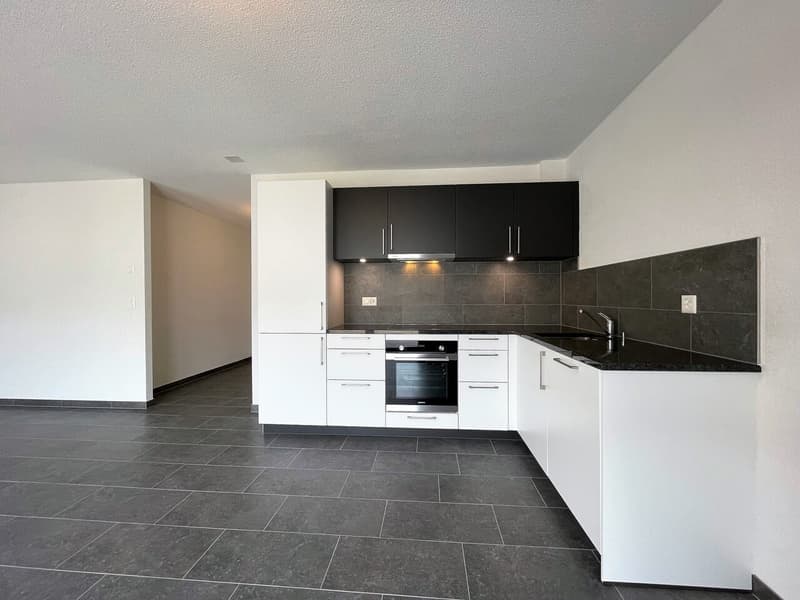 Geräumige 3.5-Zimmer-Wohnung mit Terrasse und Garten (1)