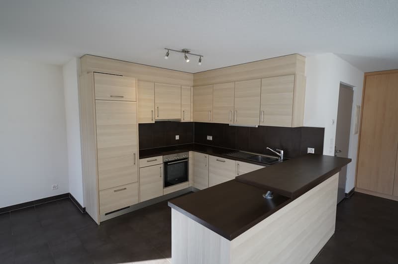 Schönes 3.5-Zimmer-Wohnung mit Garten (2)