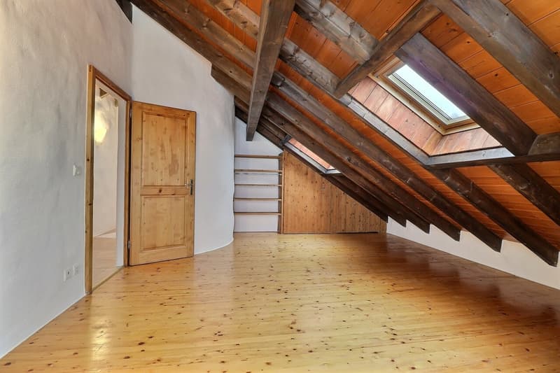 Superbe 3.5 pièces en duplex avec terrasse (2)