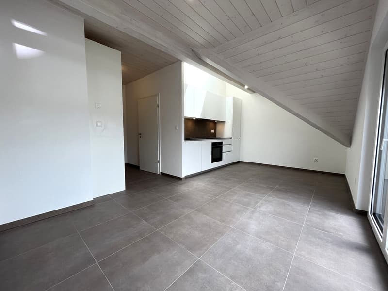 Beau studio avec balcon à Carrouge (VD) (2)