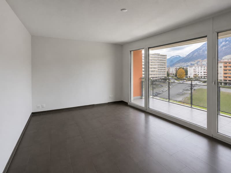 Bellissimo 4.5 locali luminoso in attico con balcone - Conthey (1)