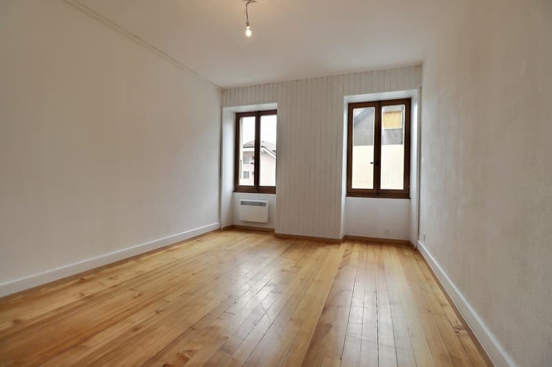 Schönes 3-Zimmer-Apartment im Zentrum von Lucens (5)
