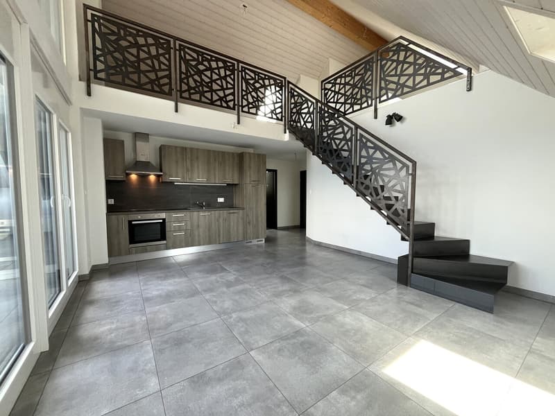 Prächtiges 3.5-Zimmer-Duplex mit großem Balkon in Poliez-le-Grand (1)