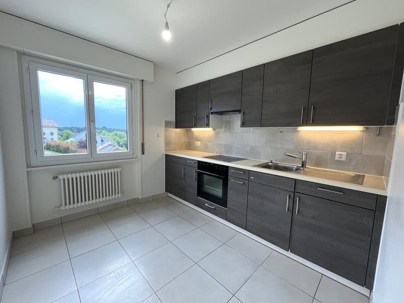 Large studio with balcony in Saubraz (1)