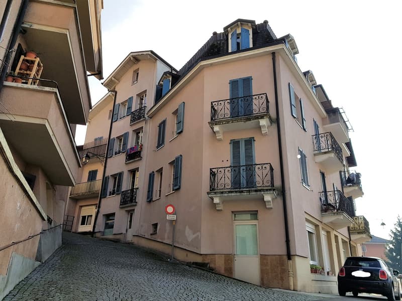Helles 2.5-Zimmer-Wohnung in Territet zu vermieten (1)