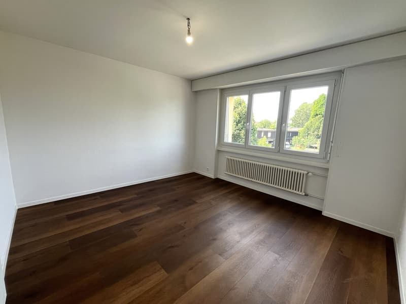 Schönes 3.5-Zimmer-Apartment mit Balkon in Payerne (3)