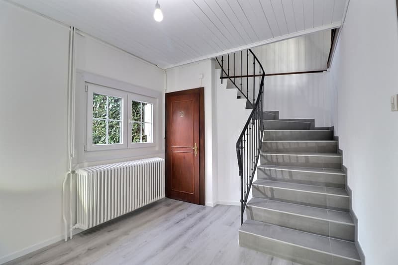 For rent immediately - small house (3)