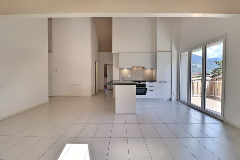 Prächtige 4.5-Zimmer-Wohnung mit 96 m2 und großem Balkon (1)