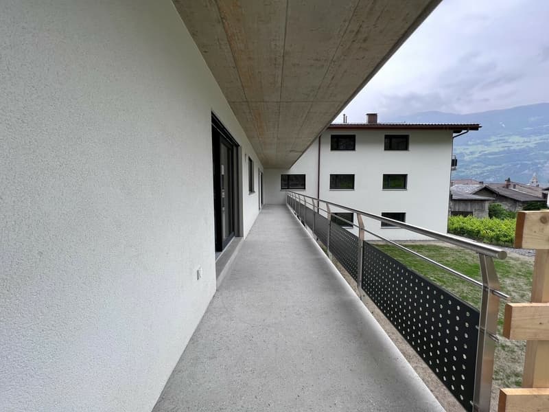 Magnifique et lumineux studio avec balcon (3)