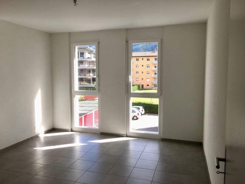 Spacieux appartement de 3.5 pièces au 2ème étage (4)
