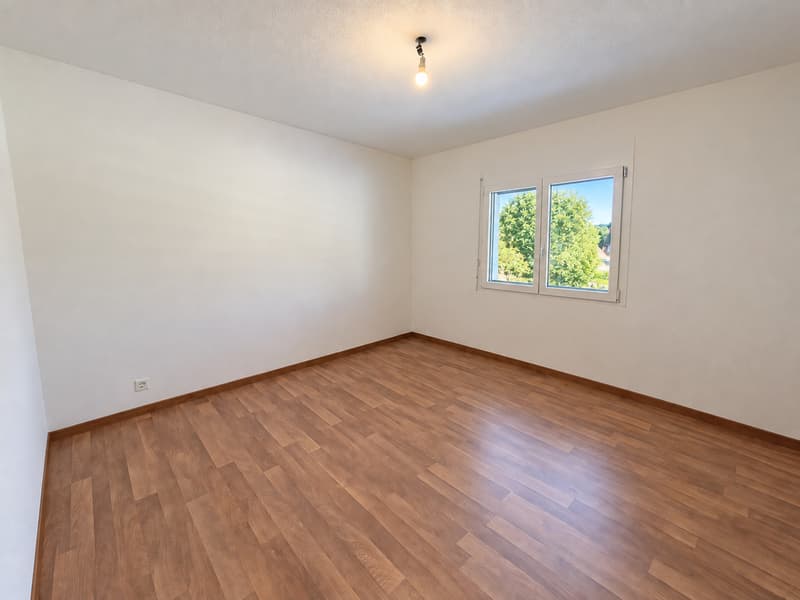 Joli appartement de 2.5 pièces (4)