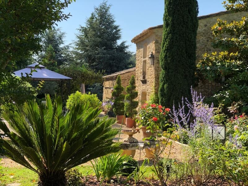 Gîte de 60 m2 dans bastide provençale, de Fr. 690.- à Fr. 1'090.- (2)