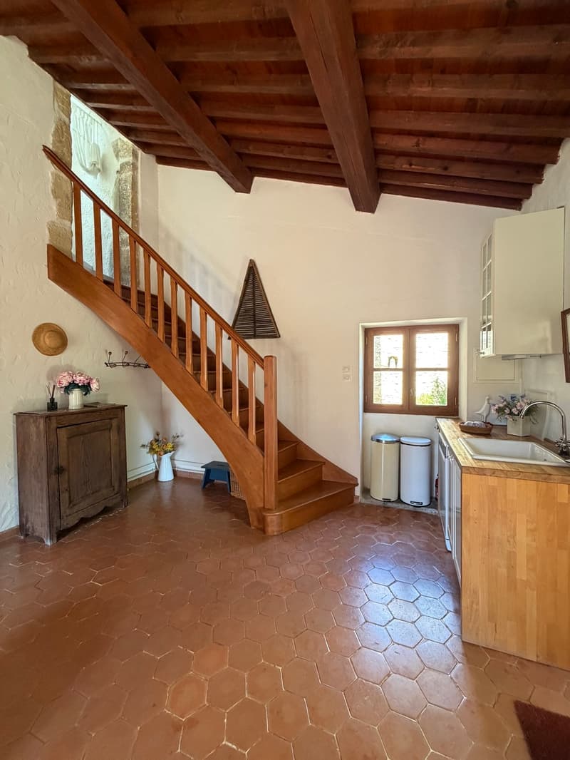 Gîte de 60 m2 dans bastide provençale avec terrasse privative (12)