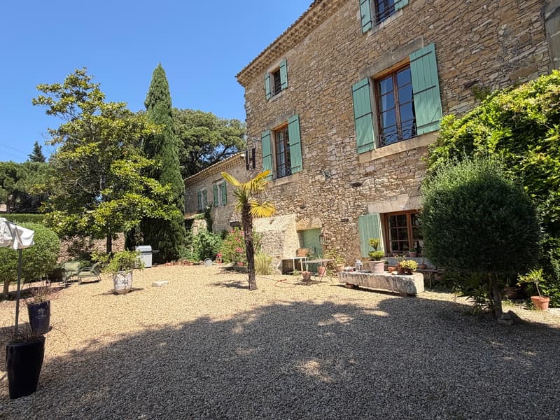 Gîte de 85 m2 dans bastide provençale (8)