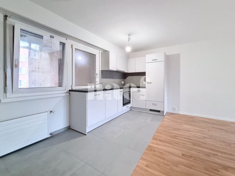 Apartment (4)
