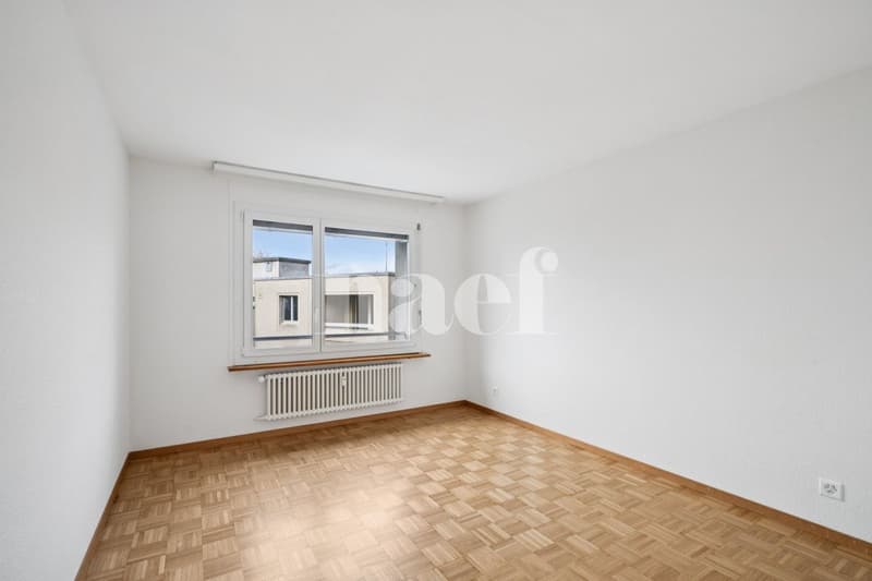 In Neuchâtel, close to Serrrières, 1 month of rent offered, 4-room apartment (9)