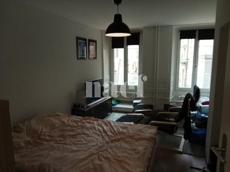 Very beautiful apartment located in the heart of the city (9)