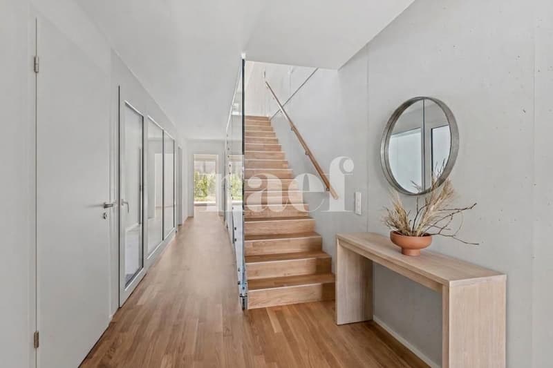 Le charme dune maison de ville, le confort dun bien contemporain. (10)