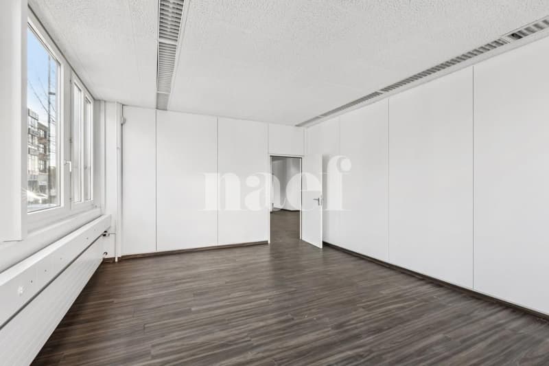 Neue Gewerbefläche von 534 m2 verfügbar (7)