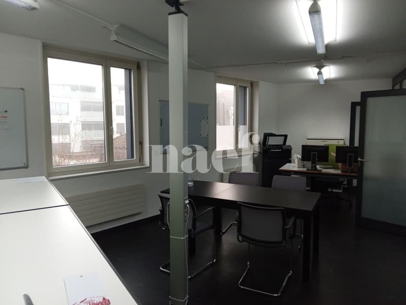 Büro (4)