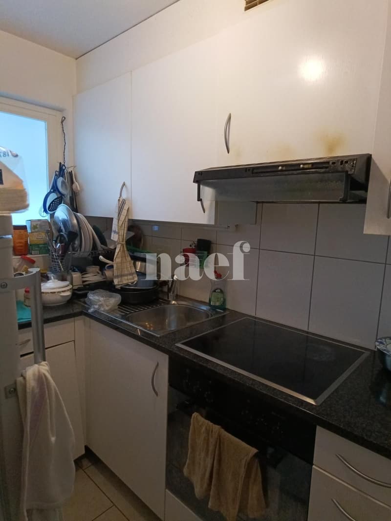 Zweieinhalb-Zimmer-Wohnung im 4. Stock (3)
