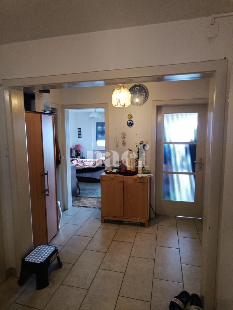 Zweieinhalb-Zimmer-Wohnung im 4. Stock (2)