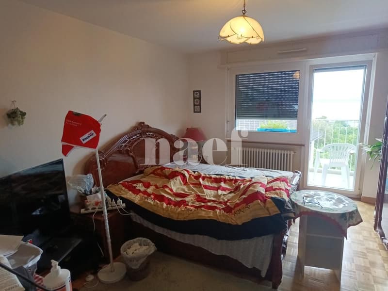 Zweieinhalb-Zimmer-Wohnung im 4. Stock (4)