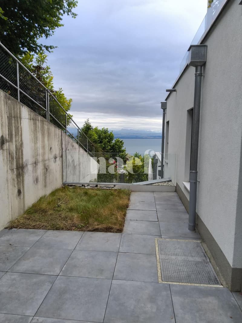 Meraviglioso appartamento di 4,5 locali con vista sul lago (13)