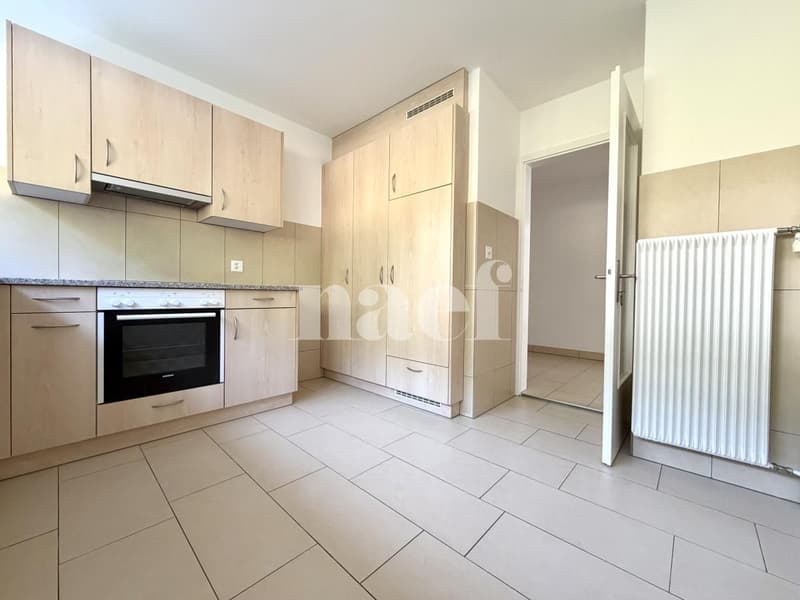 Bel appartement de 4 pièces avec vue dégagée et balcon (2)