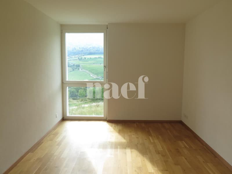 Schönes helles Apartment mit Tiefgaragenparkplatz (4)