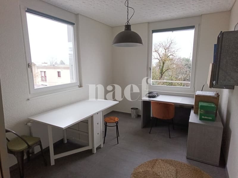 Lokal im Erdgeschoss in St-Aubin NE (1)