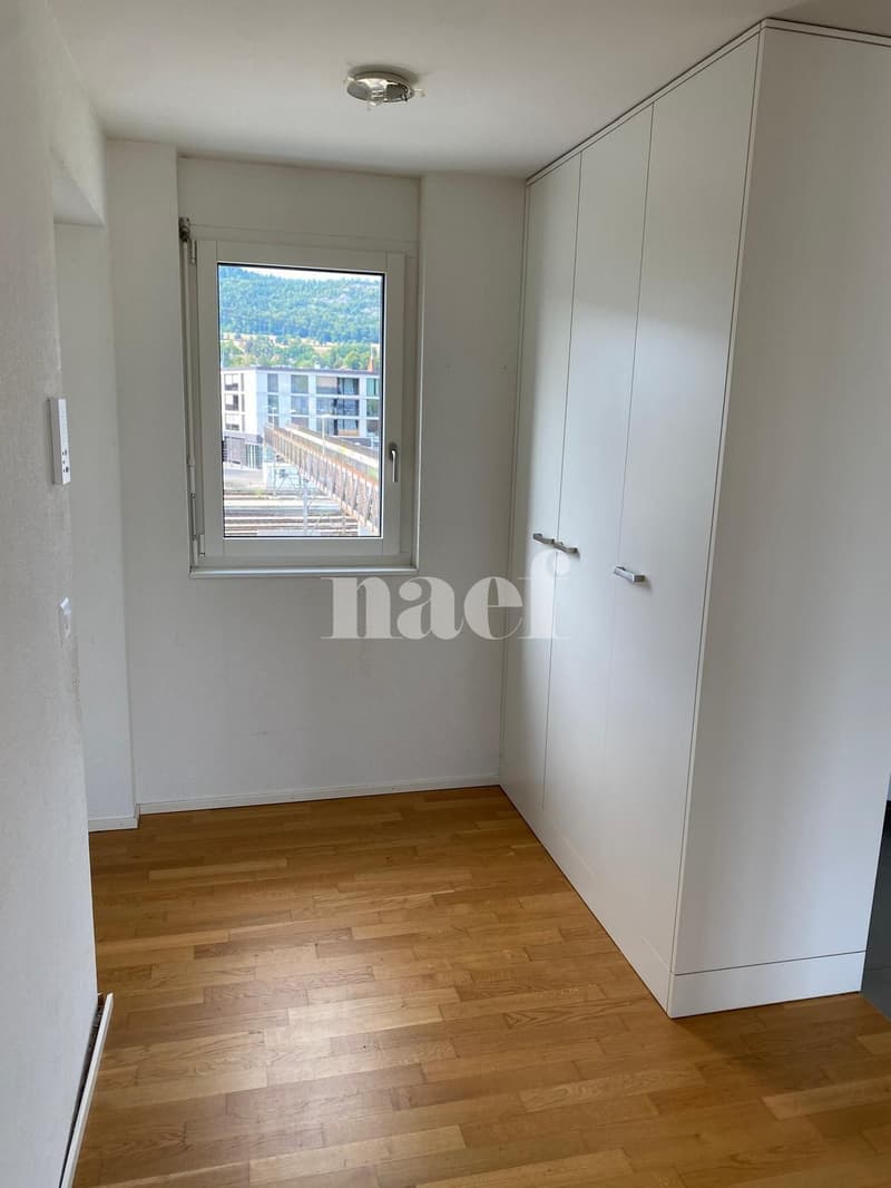 Wohnung 5.5 Zimmer mit Balkon (8)