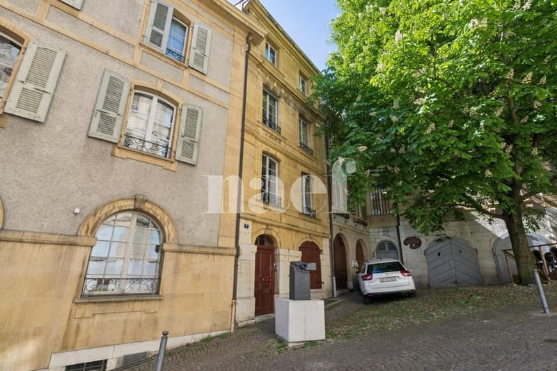 À louer  Local commercial dexception au cur de Neuchâtel (2)