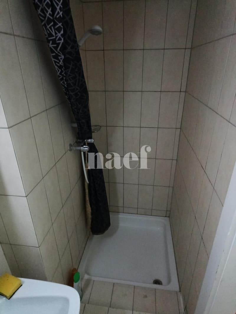 Appartement situé au centre ville, dans la zone piétonne. (6)