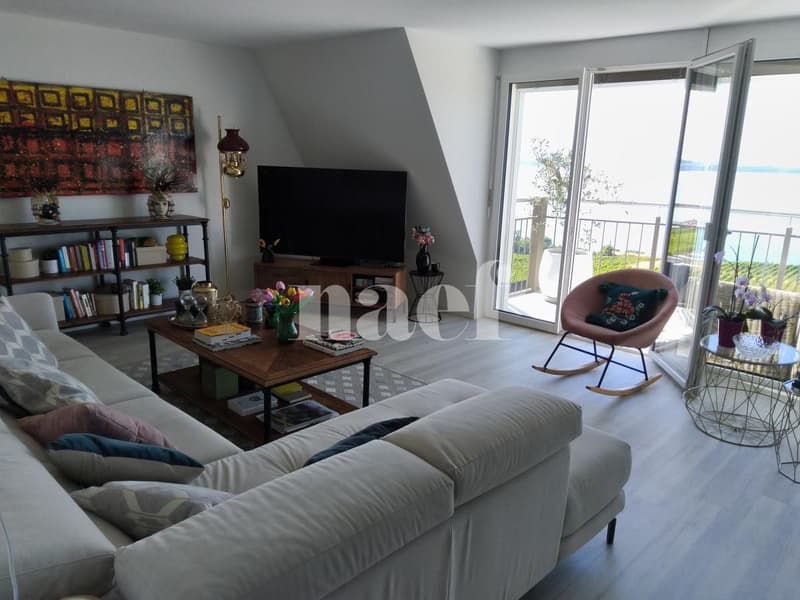 Bel appartement de 3 pièces au quatrième étage (2)