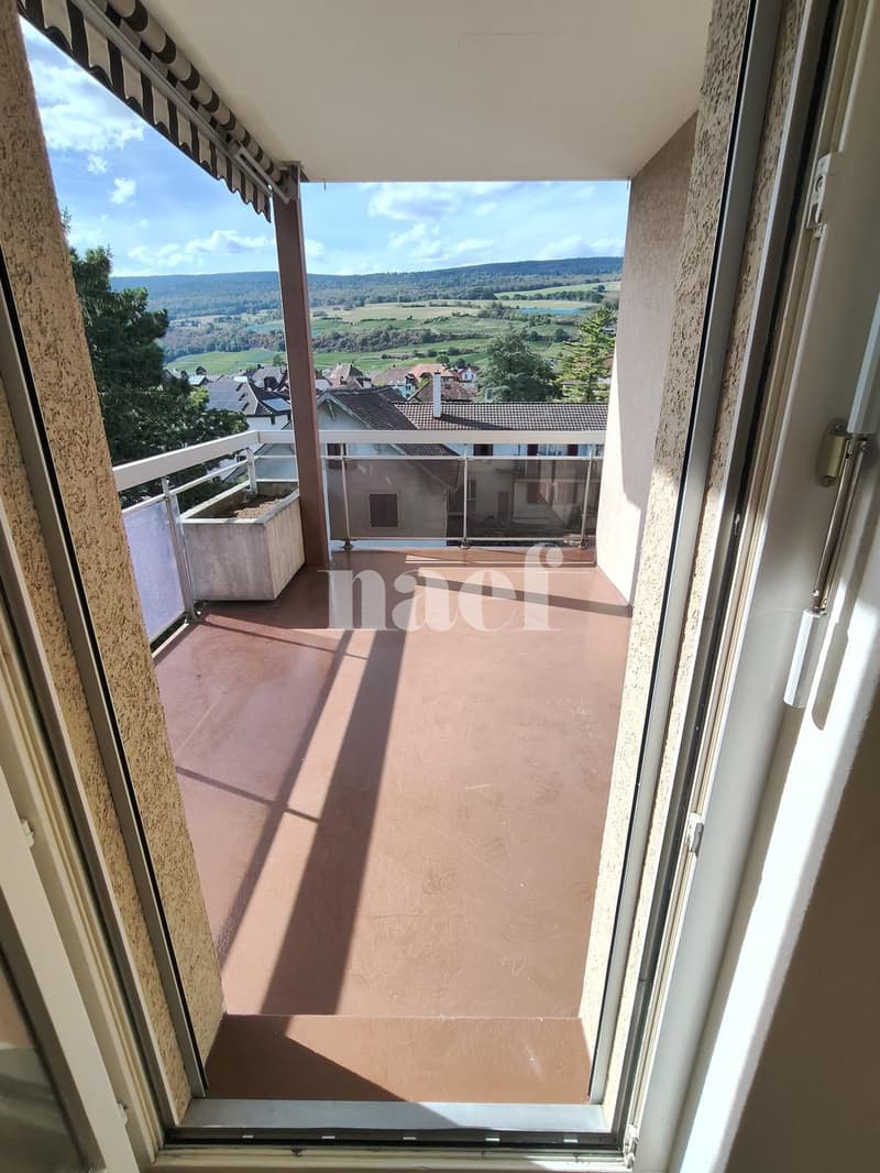 Au Landeron, appartement de 4.5 pièces avec balcon (3)