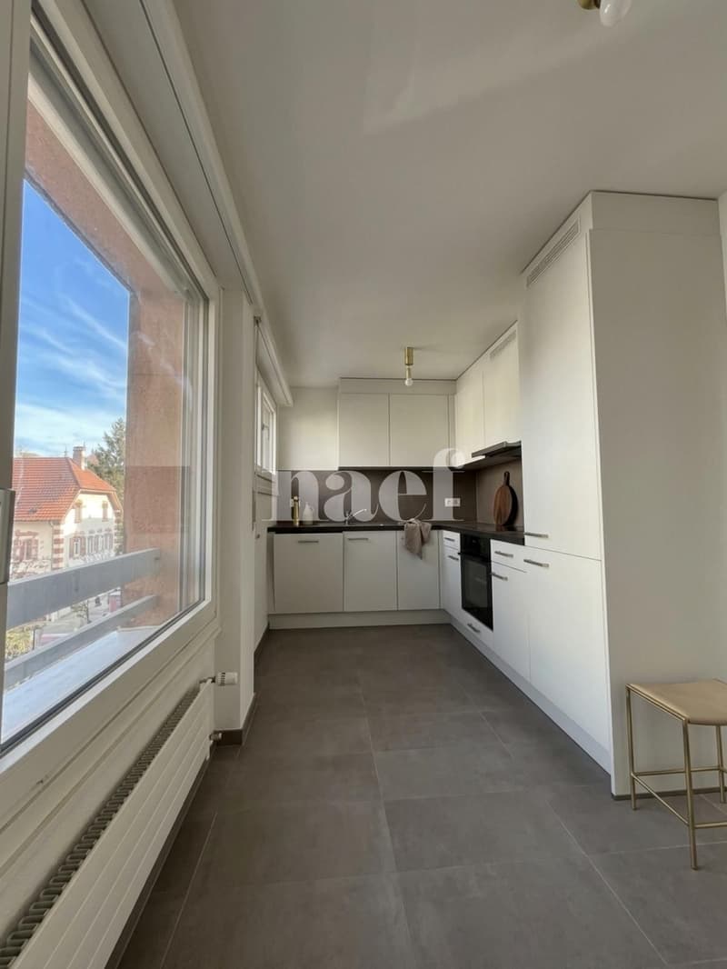 Magnifique appartement de 3.5 pièces entièrement rénové La Chaux-de-Fonds (2)