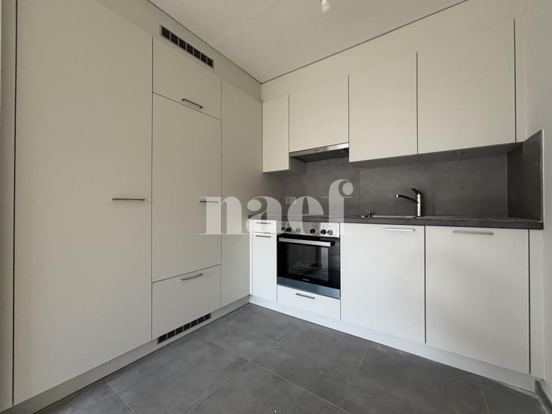 Appartement de 2 pièces idéalement situé à proximité du centre-ville de Neuchâtel (1)