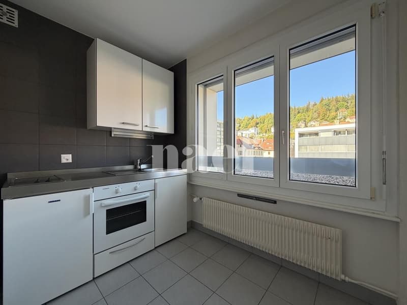 Très beau studio au Locle (2)