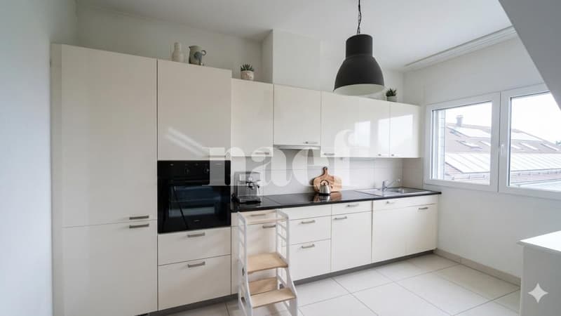 Im Zentrum von Founex - schönes 3-Zimmer-Apartment von ca. 82m2 unter dem Dach (1)
