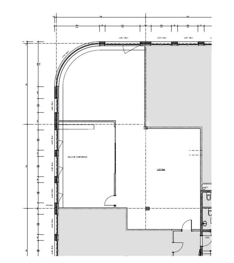 Centre Les Tuillières - Bright surface of approx. 158m2, modular on the 2nd floor of a commercial building (8)