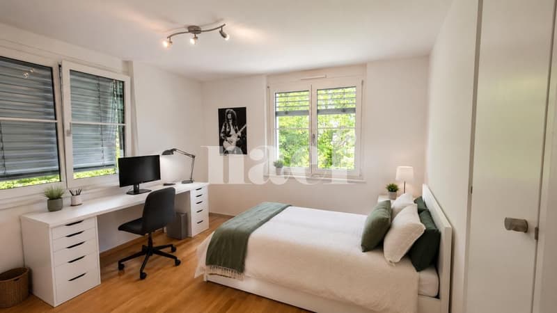 Spacious 5.5-room apartment of approx. 157 m2 on the 2nd floor with balcony (5)