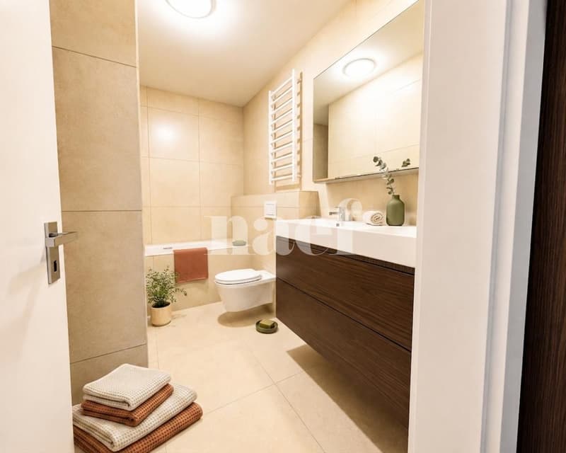 Geräumiges, vollständig renoviertes Duplextreebhaus mit 6 Zimmern im 1. Stock mit Balkon (5)