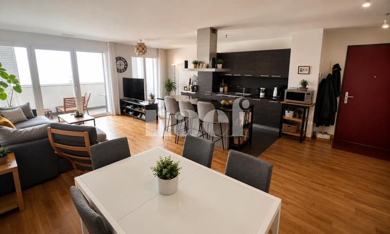 Schönes 3.5-Zimmer-Apartment im 6. Stock mit Balkon (1)