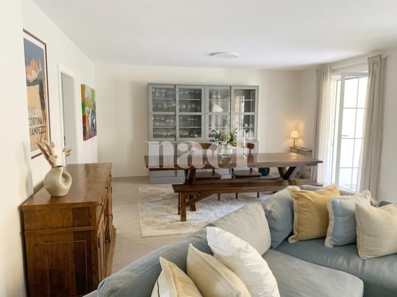 Beautiful adjacent villa with 6.5 rooms and garden (4)