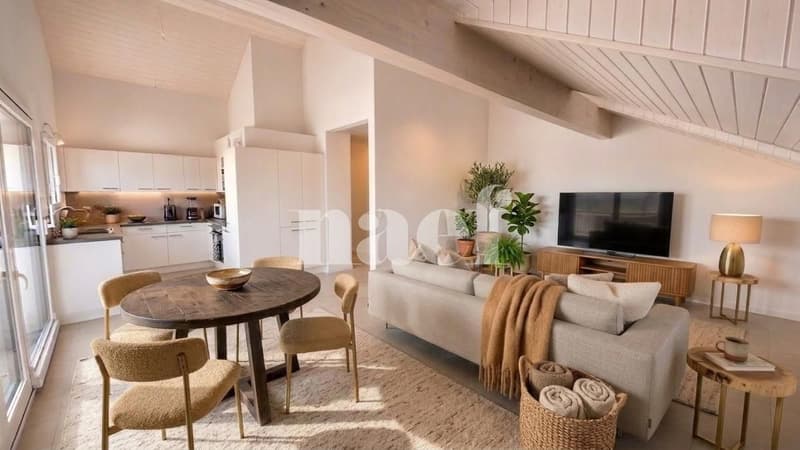Bello appartamento di 4 locali nel sottotetto con ampio balcone e vista lago (3)