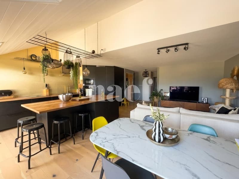 Geräumiges Duplex mit 4,5 Zimmern von etwa 148 m² in Founex mit freier Sicht auf den See und die Berge (4)