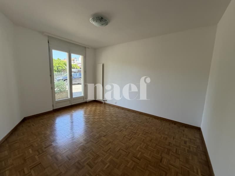 2.5-room apartment on the first floor with terrace and garden (7)