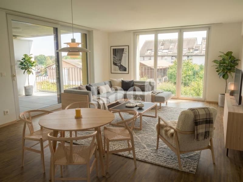 Schönes helles 4.5-Zimmer-Apartment im 3. Stock mit Balkonen (3)